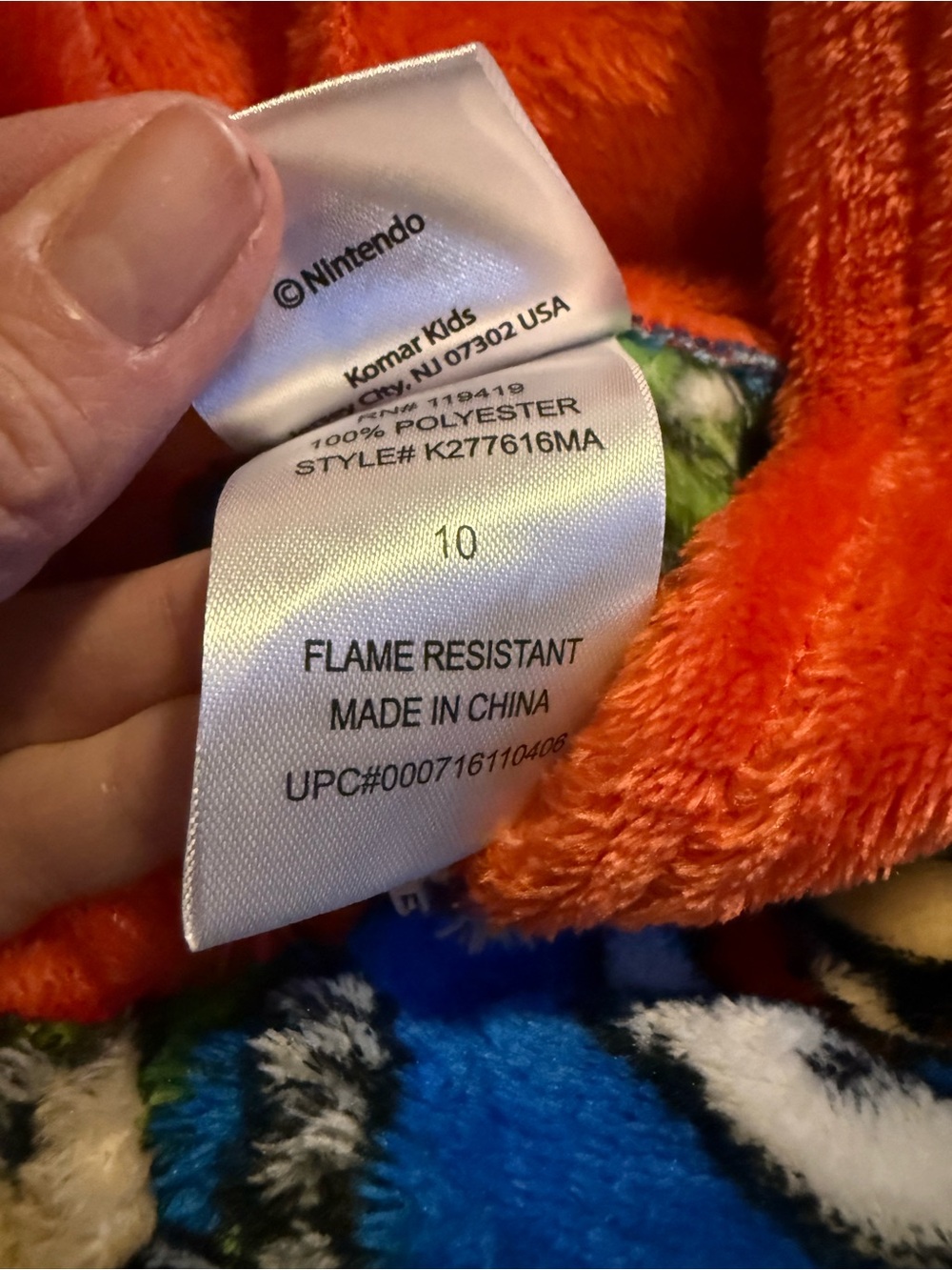Nintendo Plush Hooded Robe - Picture 4 of 5
